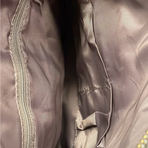 Green backpack - Picture 4 of 5